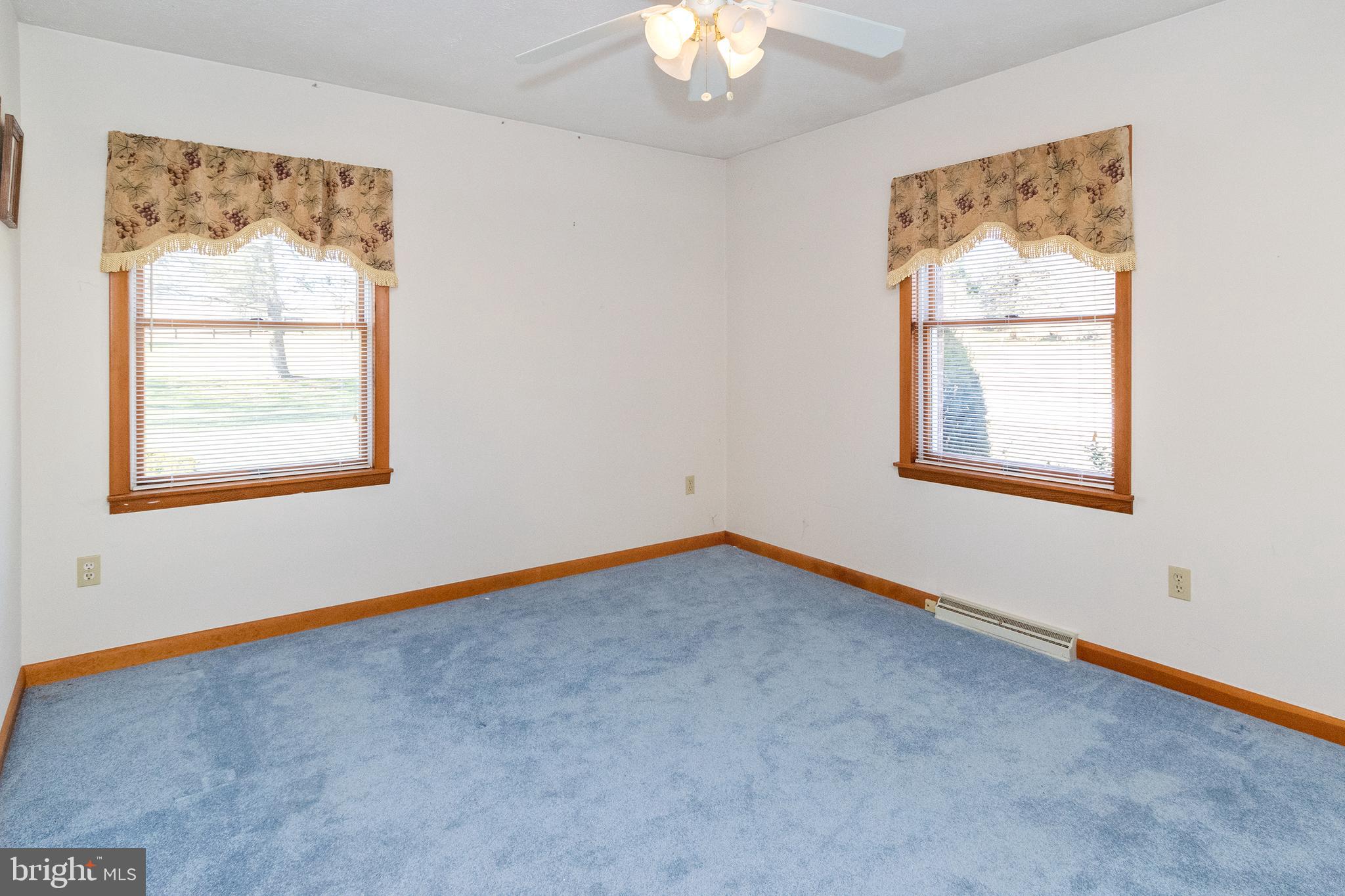 11 Strawberry Road New Freedom, PA 17349 - Photo 10 of 33 Owners Suite