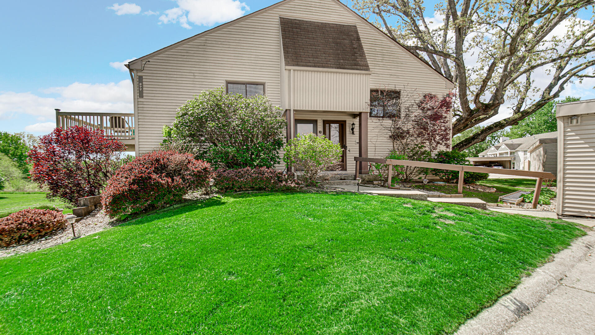 975 Millpond Road North Valparaiso, IN 46385 - Photo 1 of 23 1920x1080