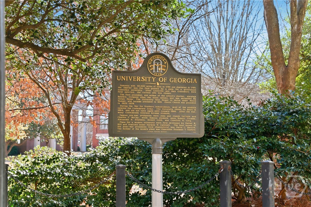 250 West Broad Street, Unit 405 Athens, GA 30601 - Photo 21 of 26