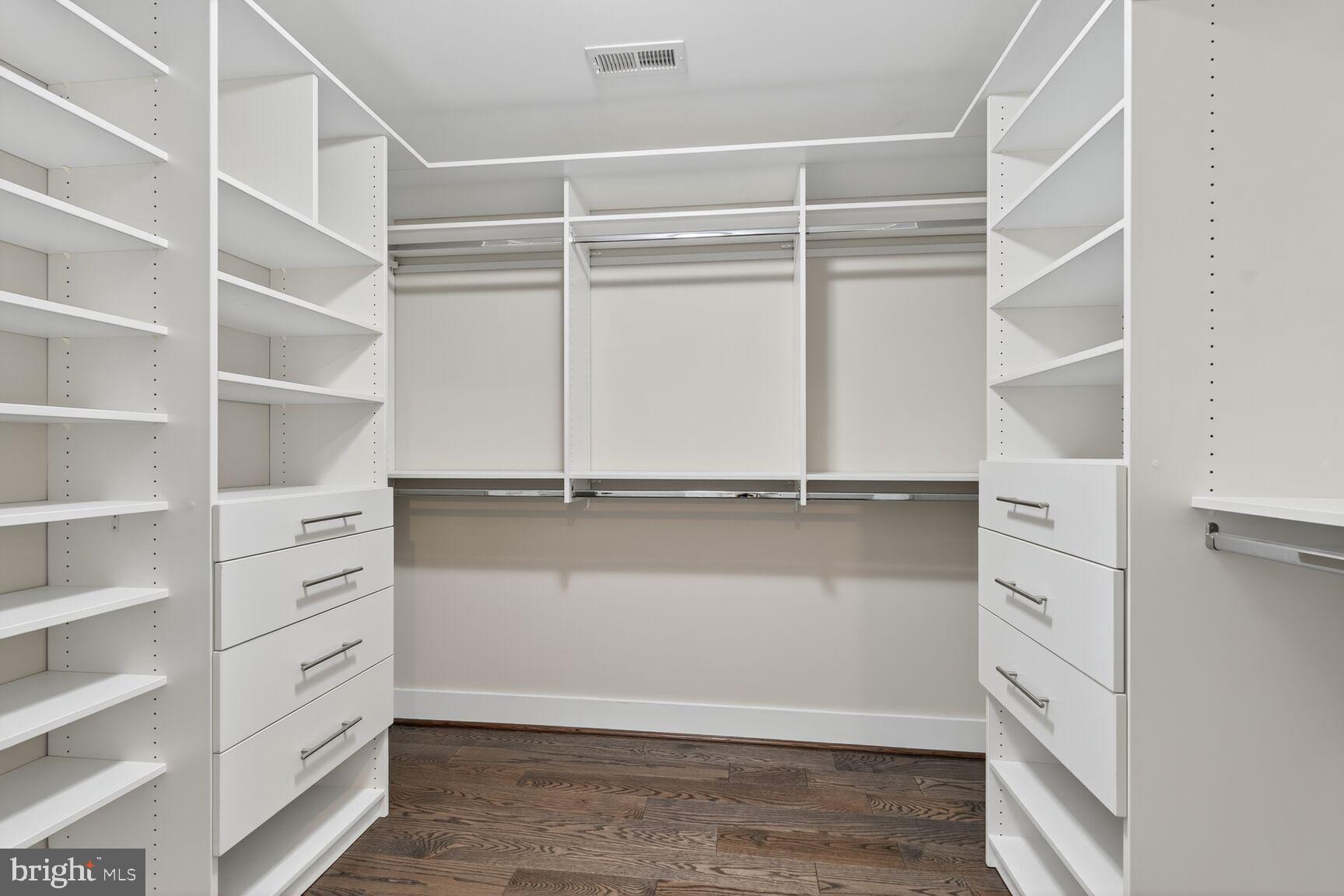 115 East Spring Street Alexandria, VA 22301 - Photo 18 of 49 a view of walk in closet