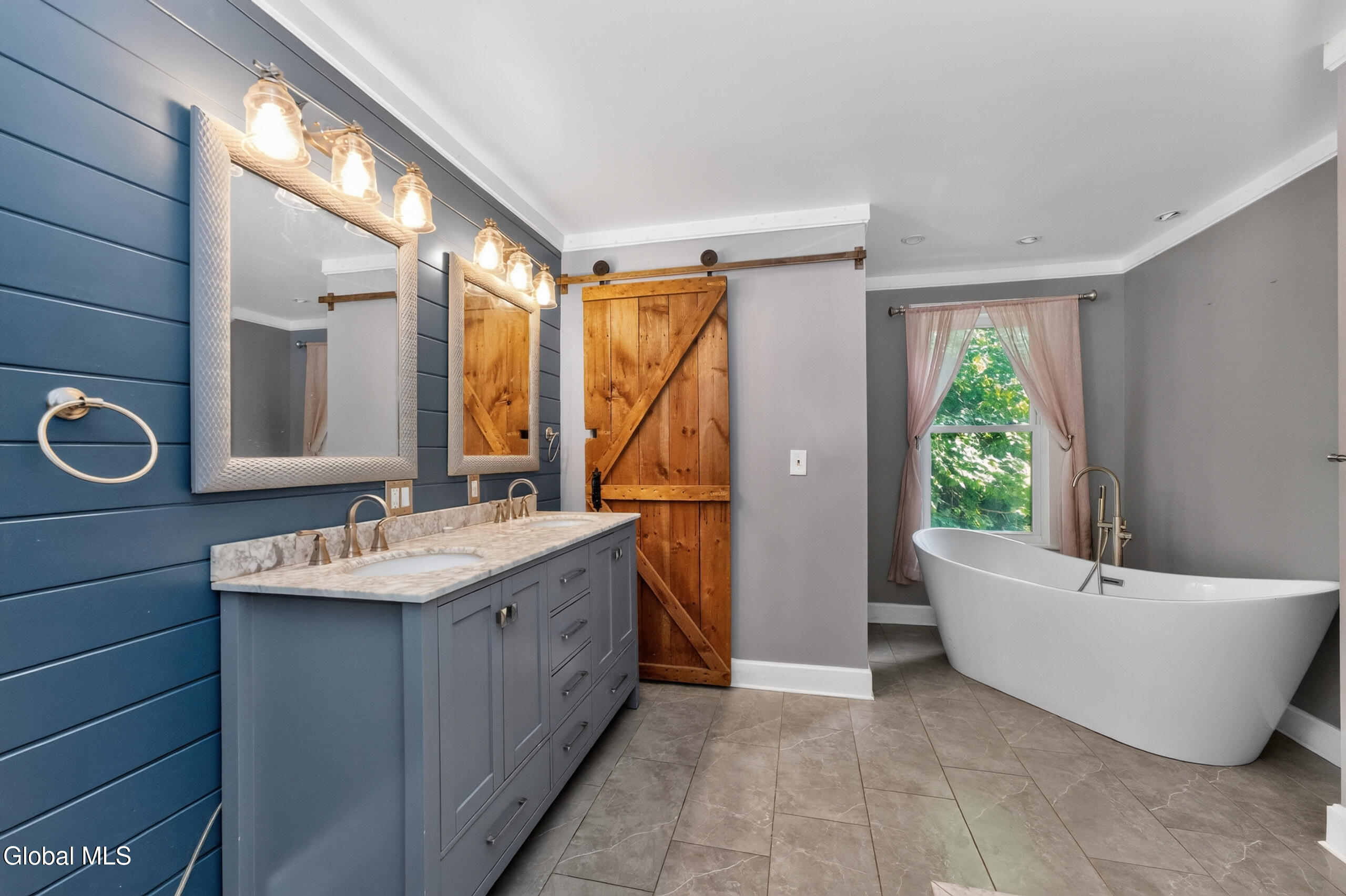 17 Northampton Road Amsterdam, NY 12010 - Photo 26 of 43 7 Bathroom 1