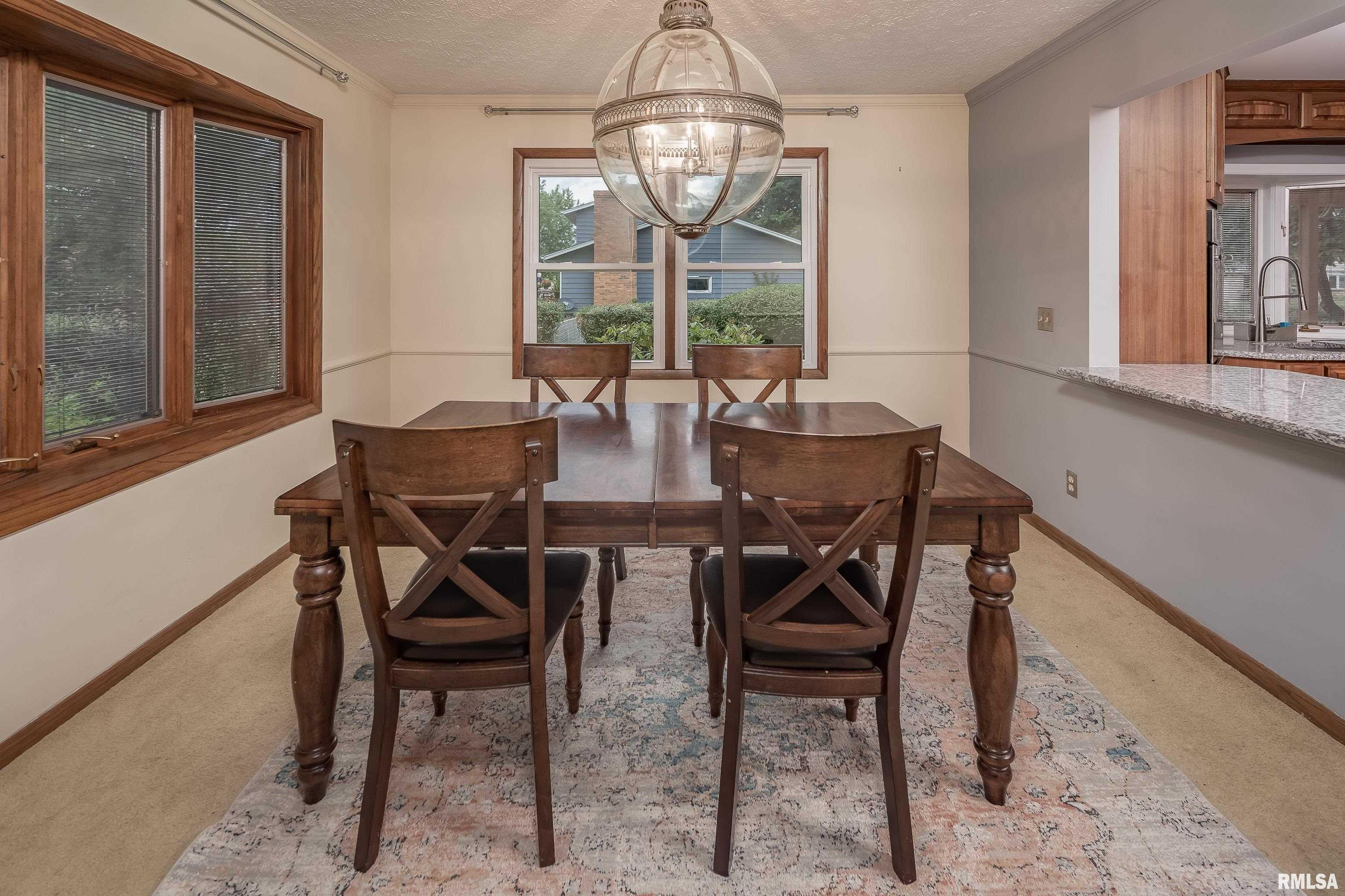 2030 Winding Hill Road Davenport, IA 52807 - Photo 9 of 41