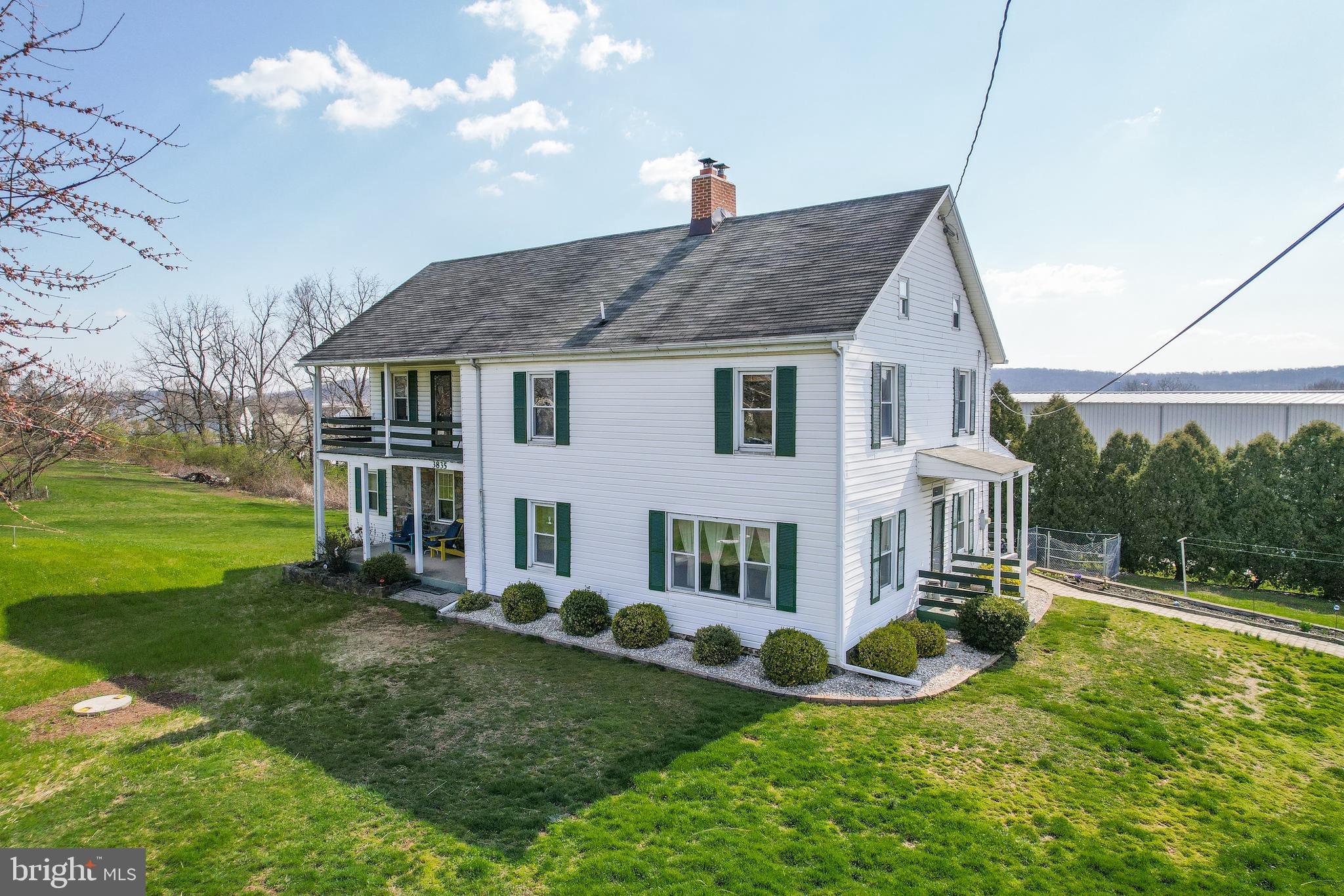 3835 Board Road York, PA 17406 - Photo 4 of 66 Gallery Image 4