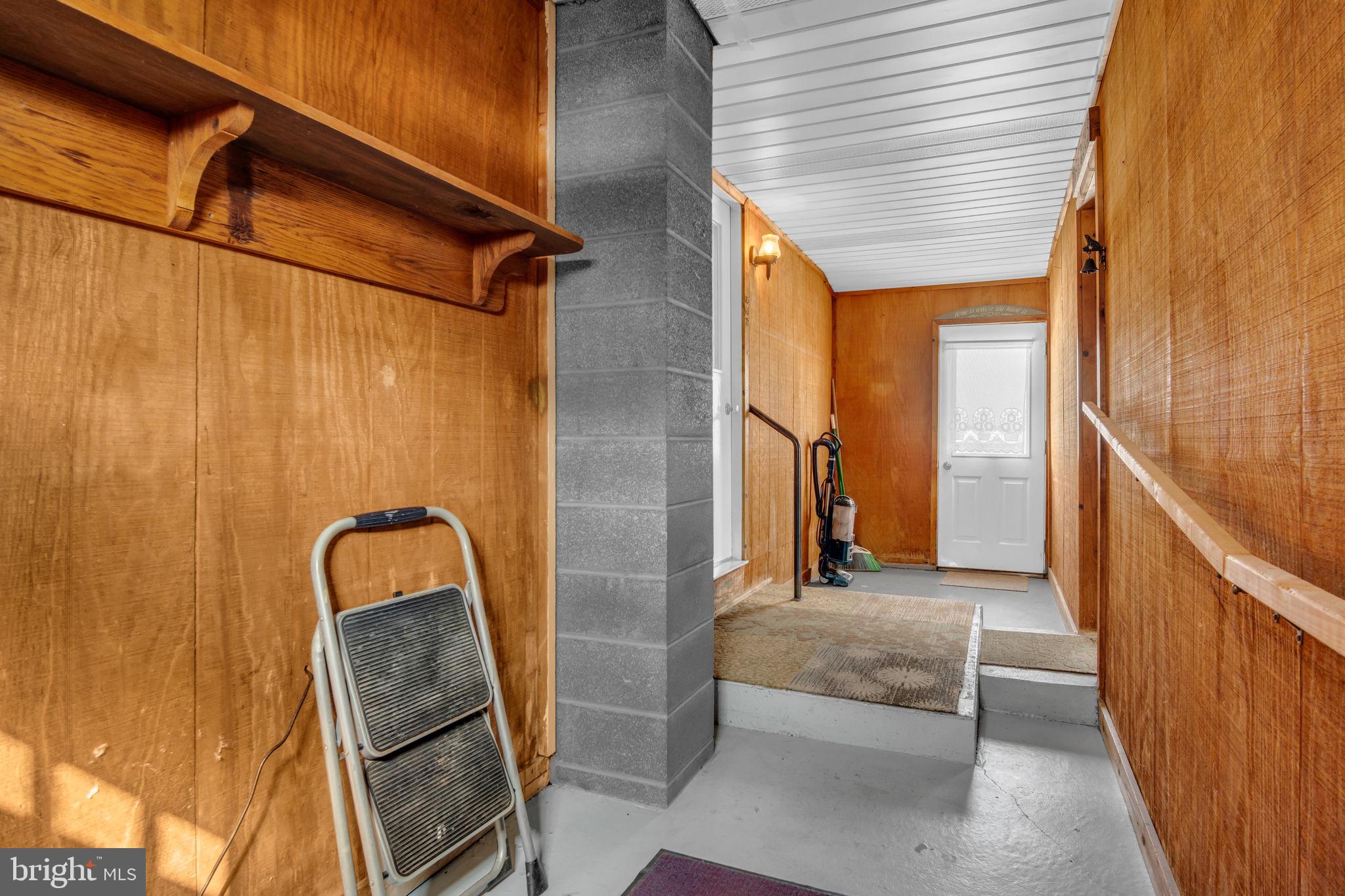 647 North Middle Road Newville, PA 17241 - Photo 21 of 35 a view of entryway