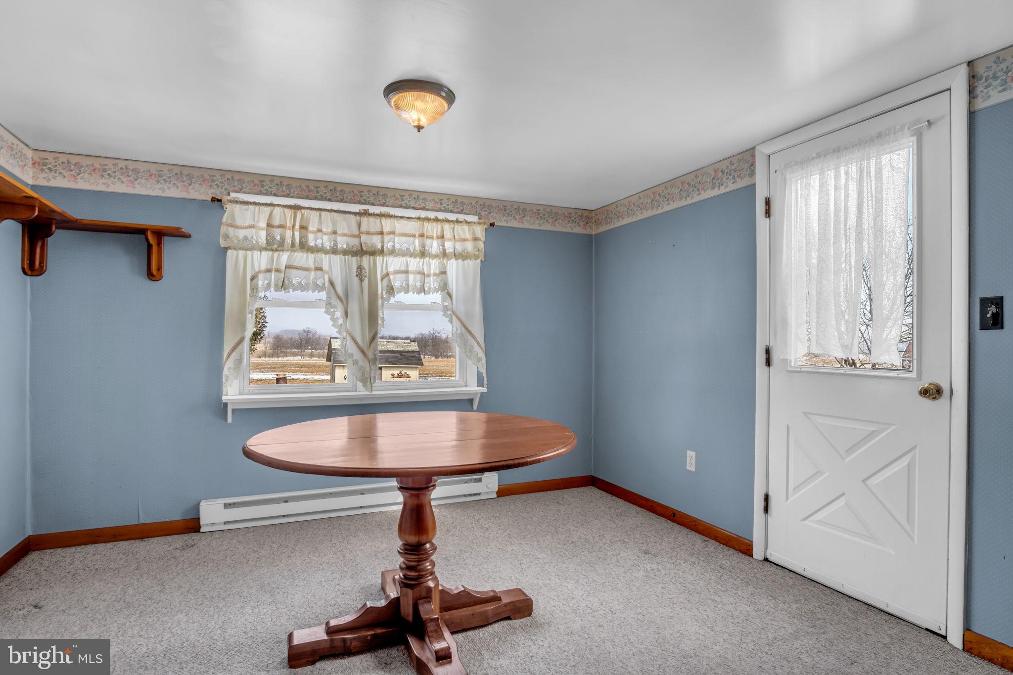 647 North Middle Road Newville, PA 17241 - Photo 6 of 35 a room with gym equipment