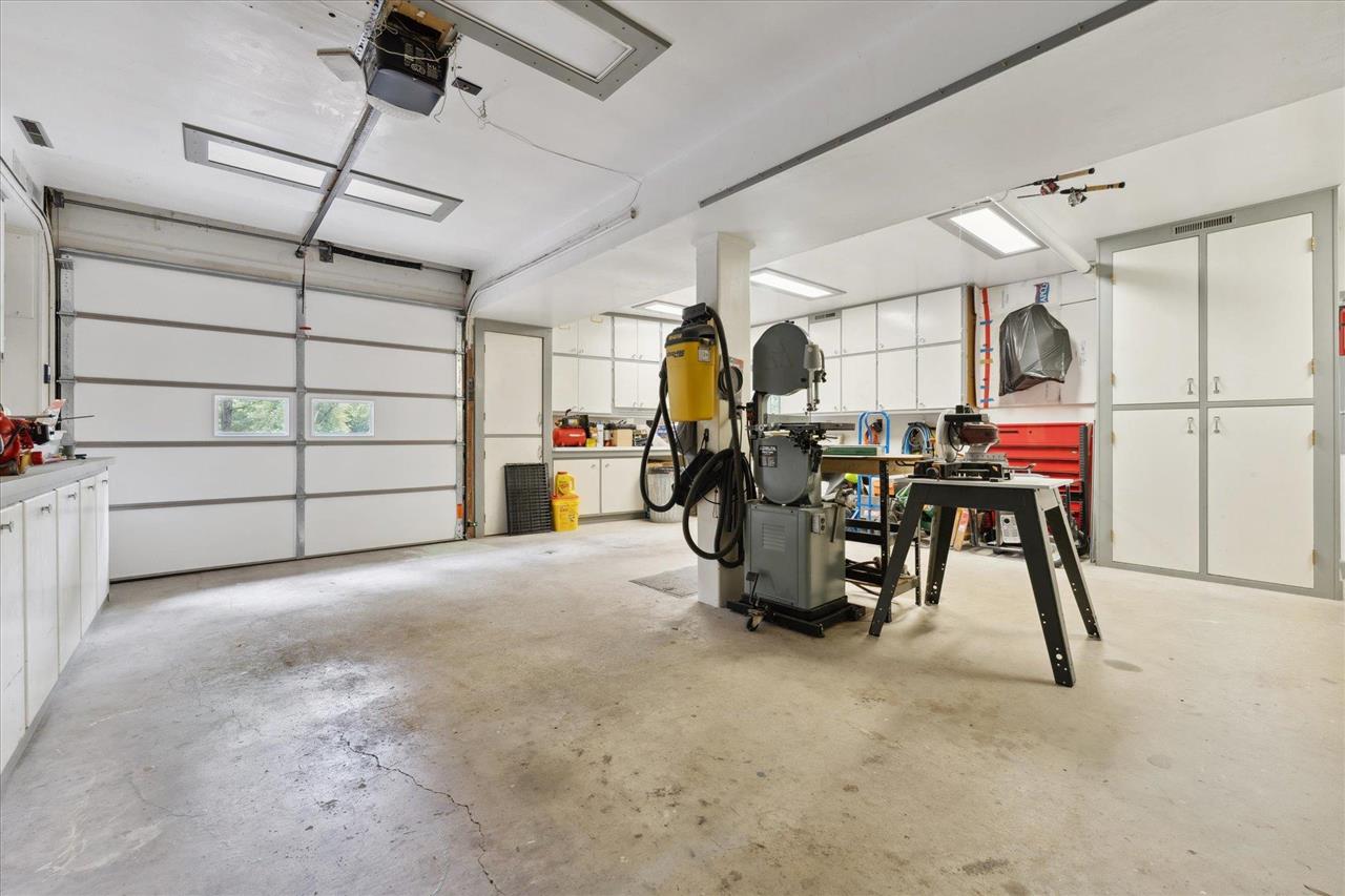 3685 Stone Road Northeast Solon, IA 52333 - Photo 42 of 63 Gallery Image 42