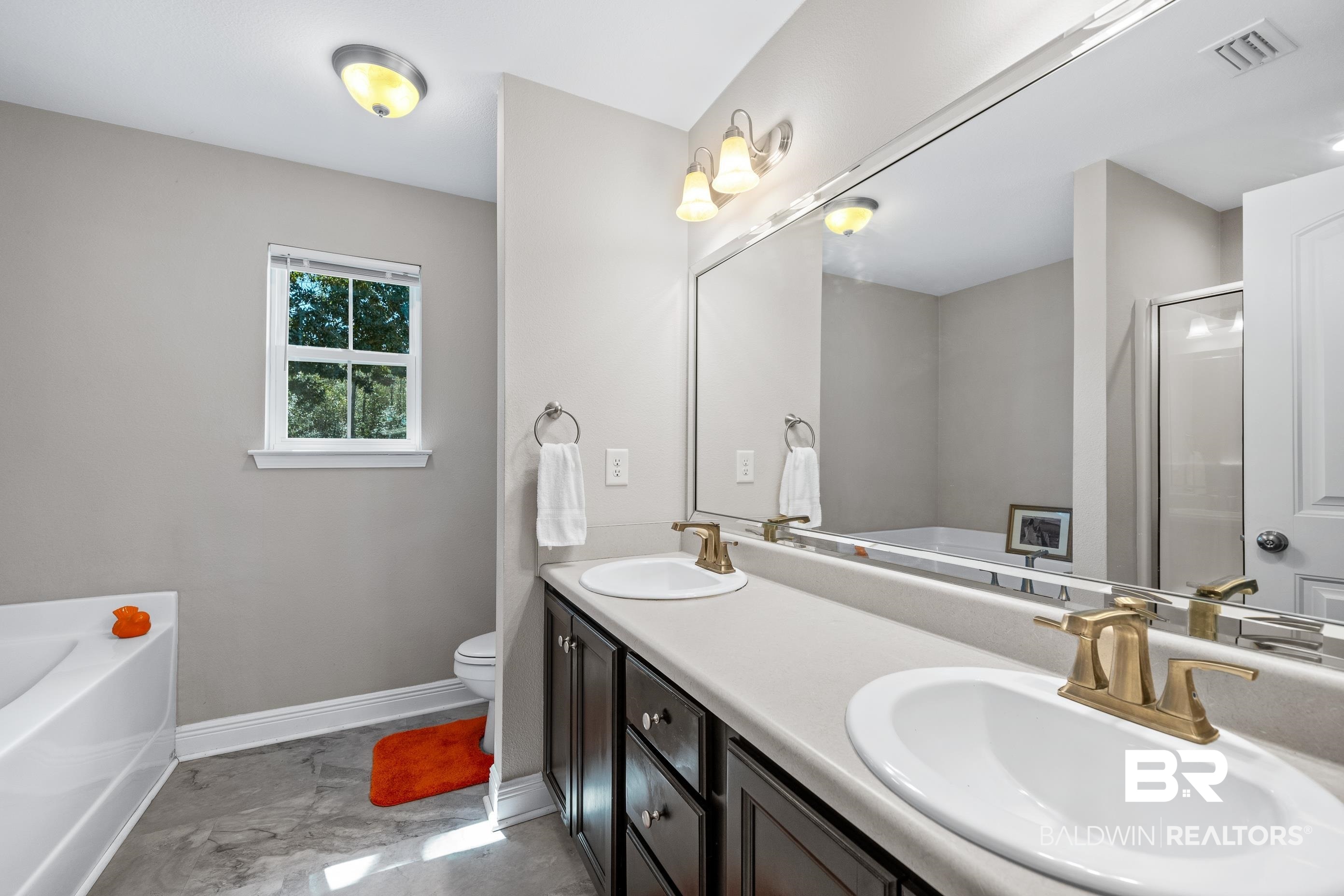 1300 Majesty Loop Foley, AL 36535 - Photo 16 of 29