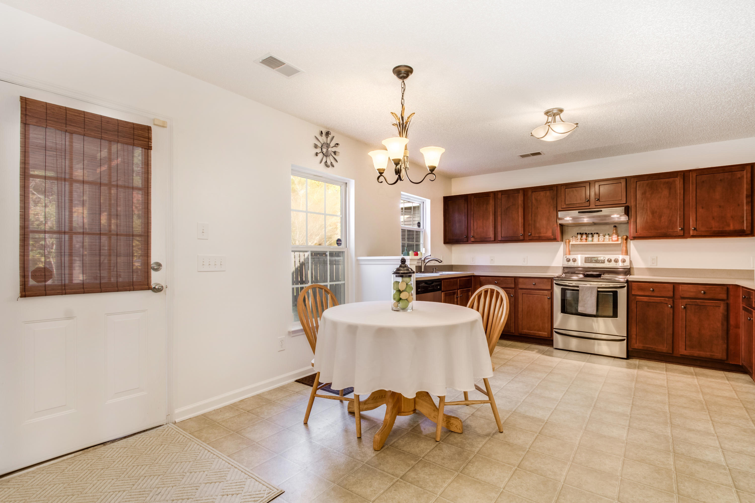 121 Malibu Road Summerville, SC 29483 - Photo 10 of 36 GPS VISUALS RE PHOTOGRAPHY 10