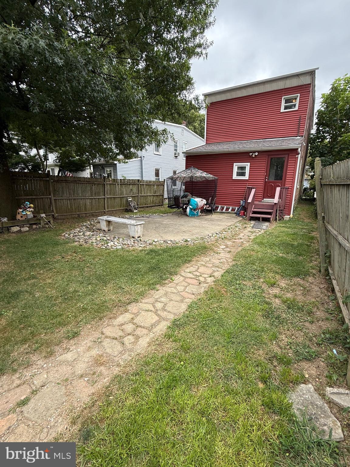 330 Fairview Road Crum Lynne, PA 19022 - Photo 26 of 30 a view of a yard with a house