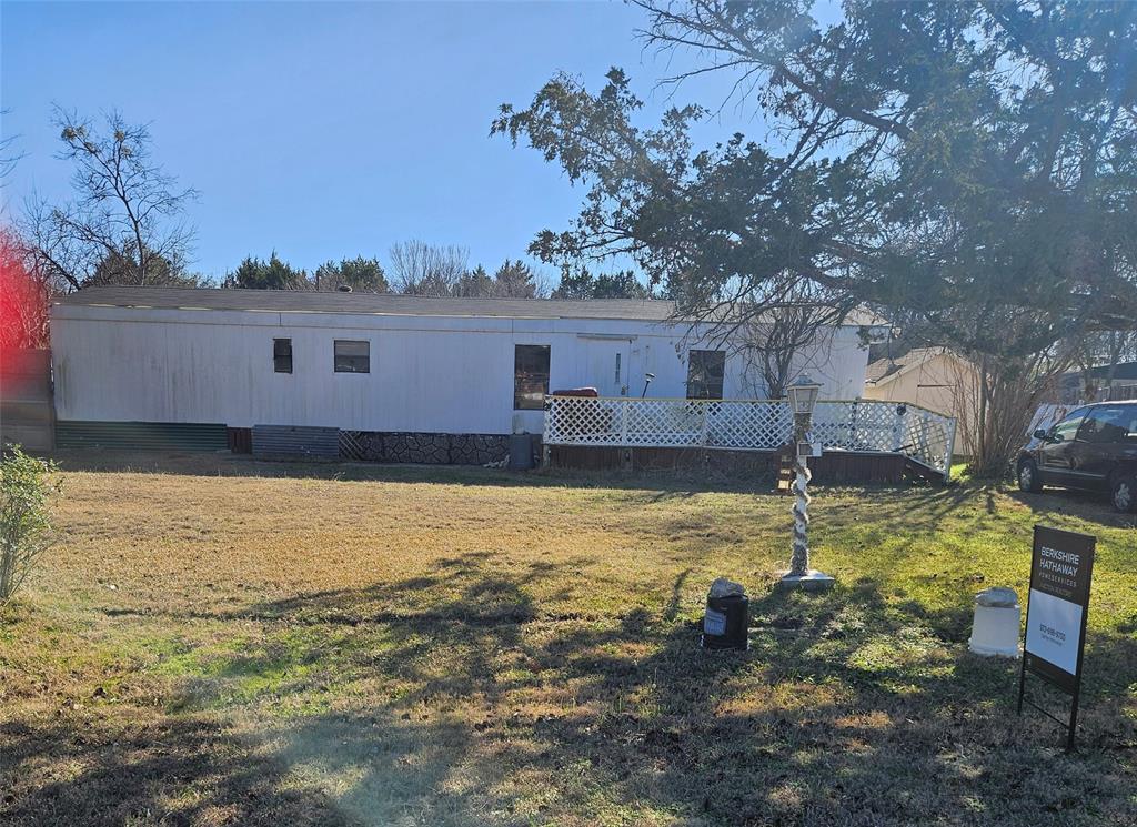 1805 Mobile Road Grand Prairie, TX 75052 - Photo 1 of 5