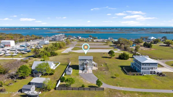 $635,000 | 345 Twin Oaks Drive, Hampstead, NC 28443