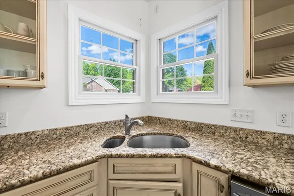 $599,000 | 216 Eden Park Boulevard, Shiloh, IL 62269