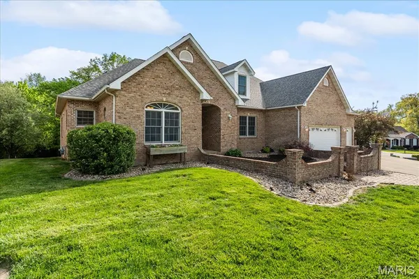 $599,000 | 216 Eden Park Boulevard, Shiloh, IL 62269
