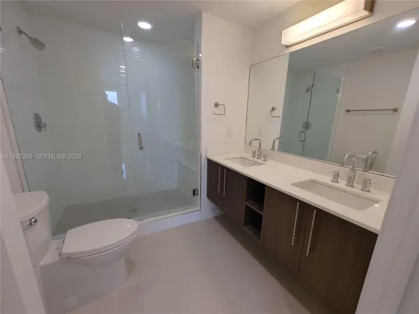 $2,800 | 7661 Northwest 107th Avenue, Unit 710, Doral, FL 33178