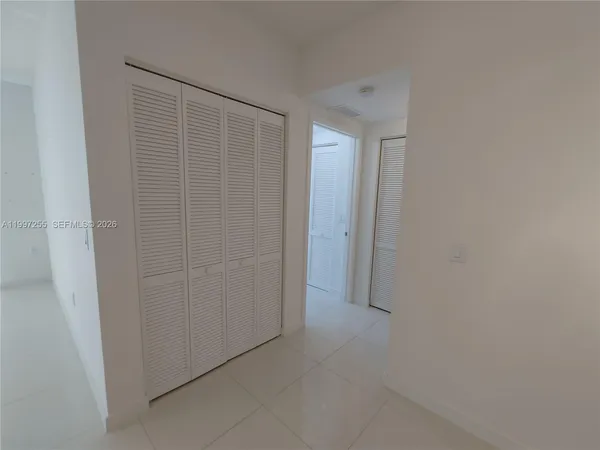 $2,800 | 7661 Northwest 107th Avenue, Unit 710, Doral, FL 33178