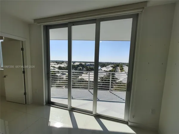 $2,800 | 7661 Northwest 107th Avenue, Unit 710, Doral, FL 33178