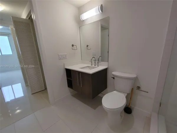 $2,800 | 7661 Northwest 107th Avenue, Unit 710, Doral, FL 33178
