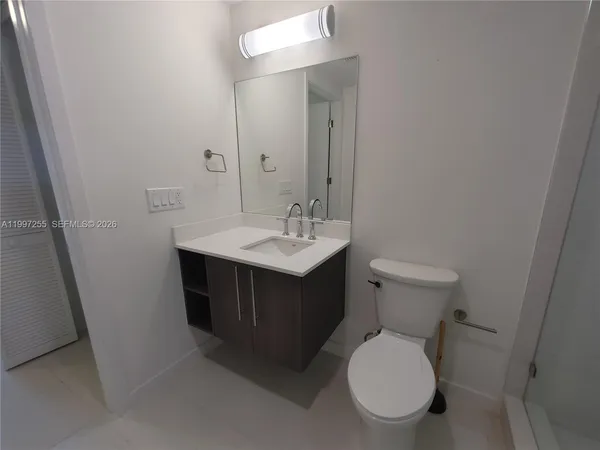 $2,800 | 7661 Northwest 107th Avenue, Unit 710, Doral, FL 33178