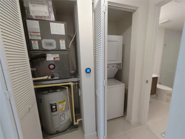 $2,800 | 7661 Northwest 107th Avenue, Unit 710, Doral, FL 33178