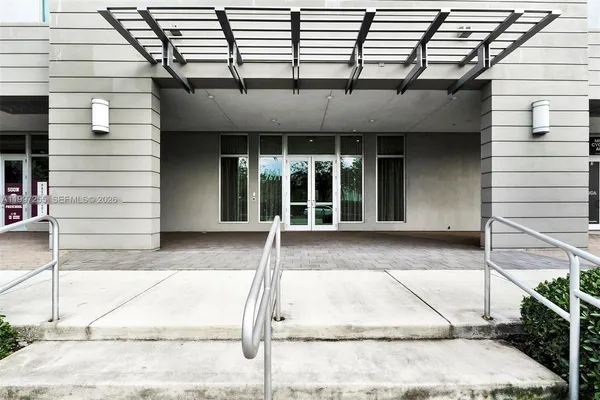 $2,800 | 7661 Northwest 107th Avenue, Unit 710, Doral, FL 33178