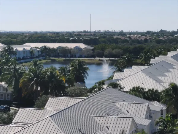 $2,800 | 7661 Northwest 107th Avenue, Unit 710, Doral, FL 33178