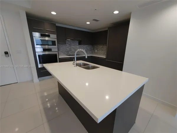 $2,800 | 7661 Northwest 107th Avenue, Unit 710, Doral, FL 33178