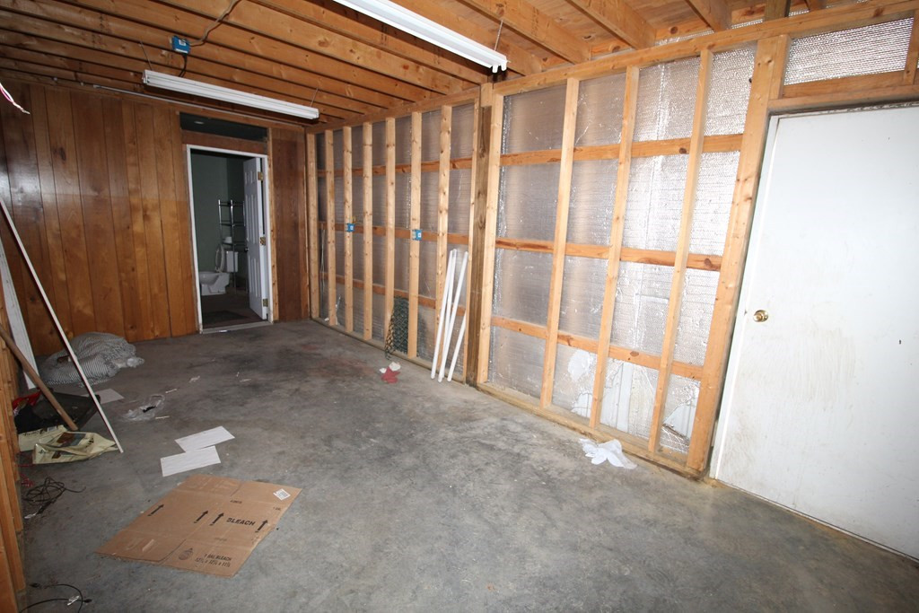 143 Thomas Road Waynesboro, GA 30830 - Photo 12 of 24