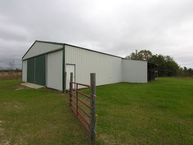 143 Thomas Road Waynesboro, GA 30830 - Photo 2 of 24