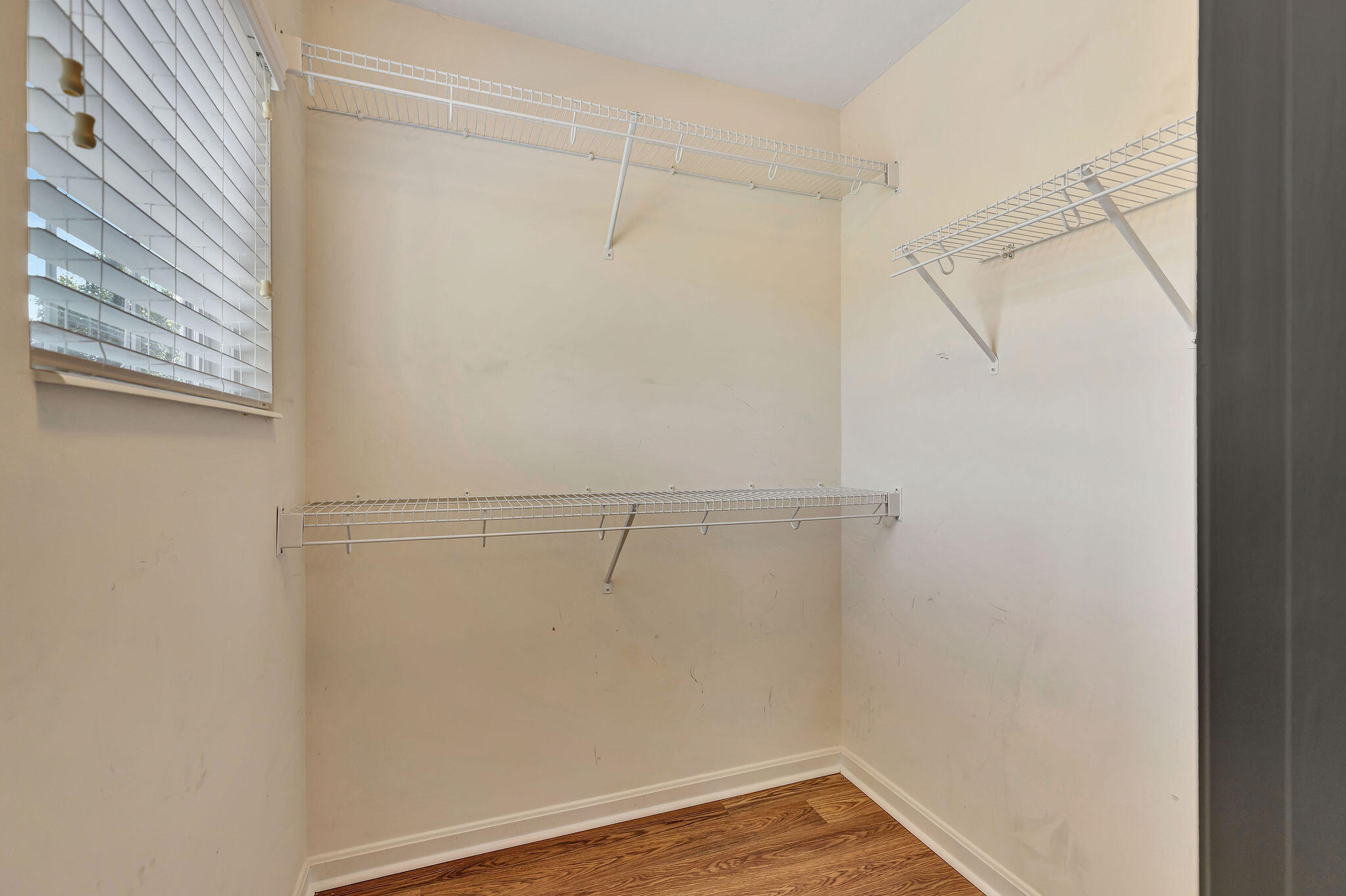 6026 Marble Way Cold Spring, KY 41076 - Photo 37 of 44 Walk in closet