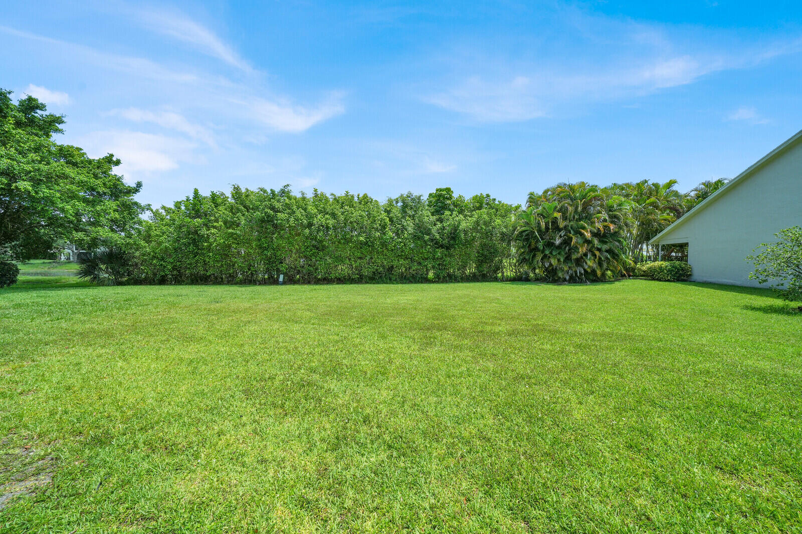 6371 Toulon Drive Boca Raton, FL 33433 - Photo 33 of 33 Backyard