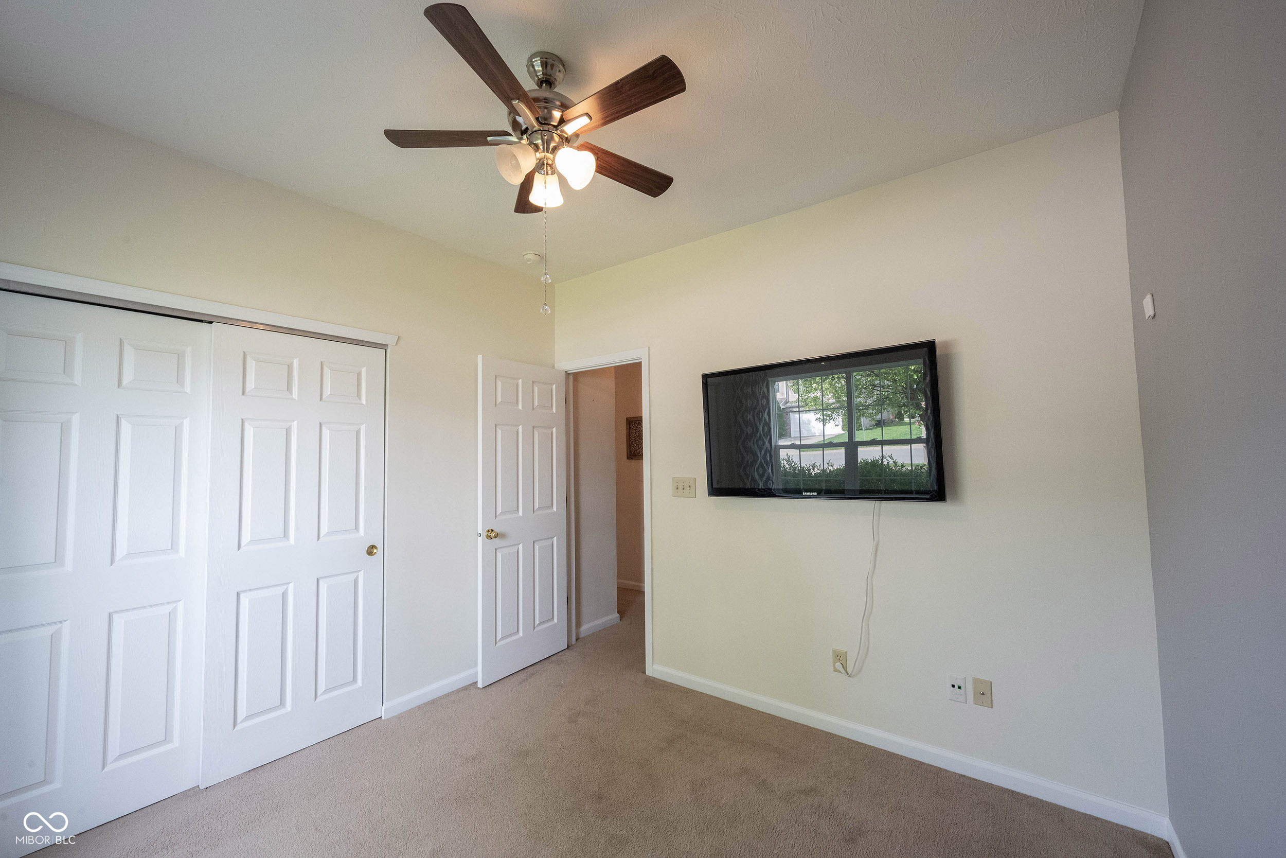 12237 Packers Avenue Fishers, IN 46037 - Photo 23 of 36