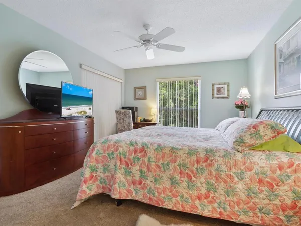$3,400 | 4415 Longmeadow, Unit 44, Sarasota, FL 34235