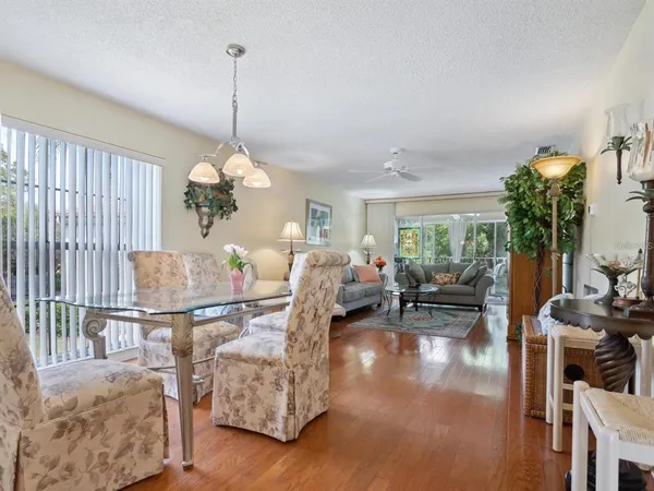 $3,400 | 4415 Longmeadow, Unit 44, Sarasota, FL 34235