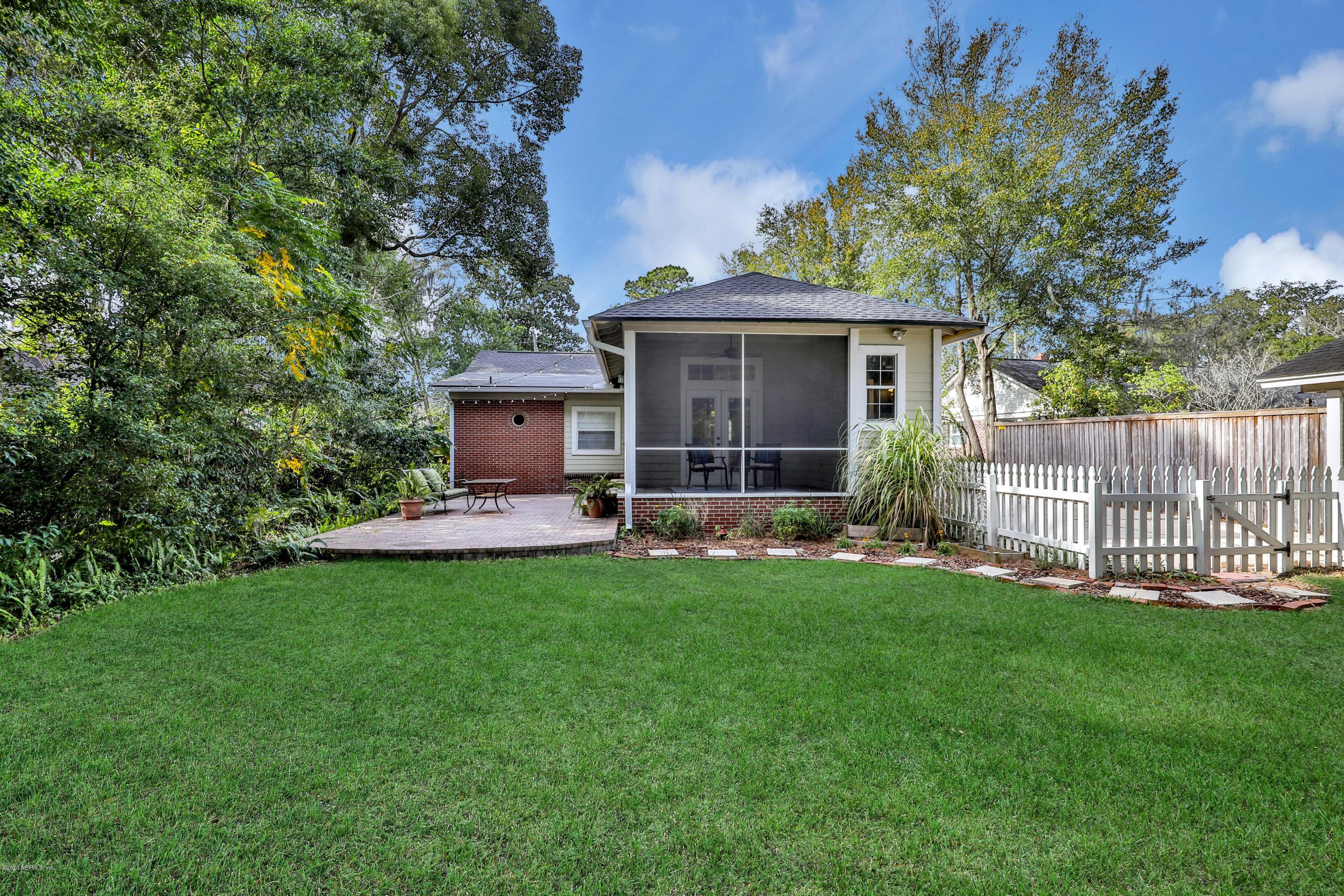3895 Gadsden Road Jacksonville, FL 32207 - Photo 34 of 41 Patio