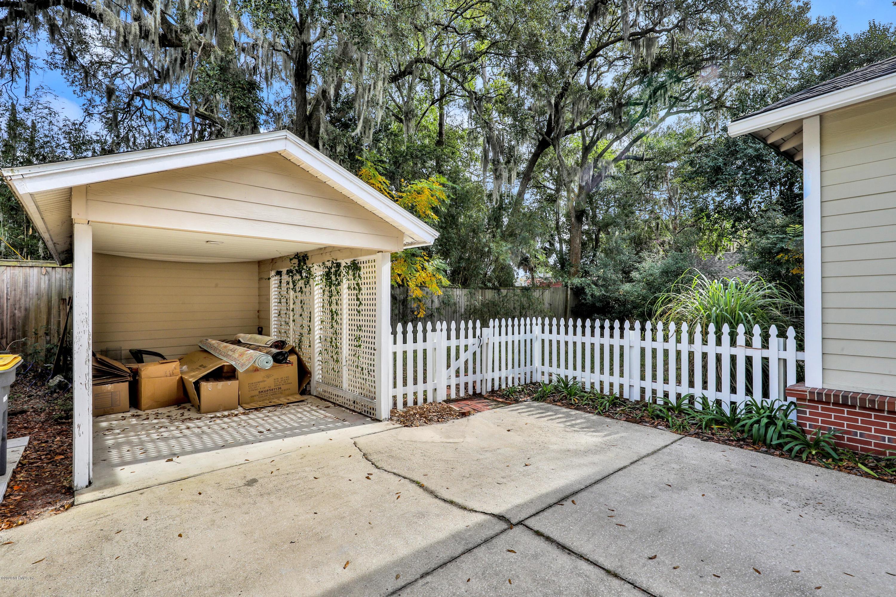 3895 Gadsden Road Jacksonville, FL 32207 - Photo 36 of 41 Carport