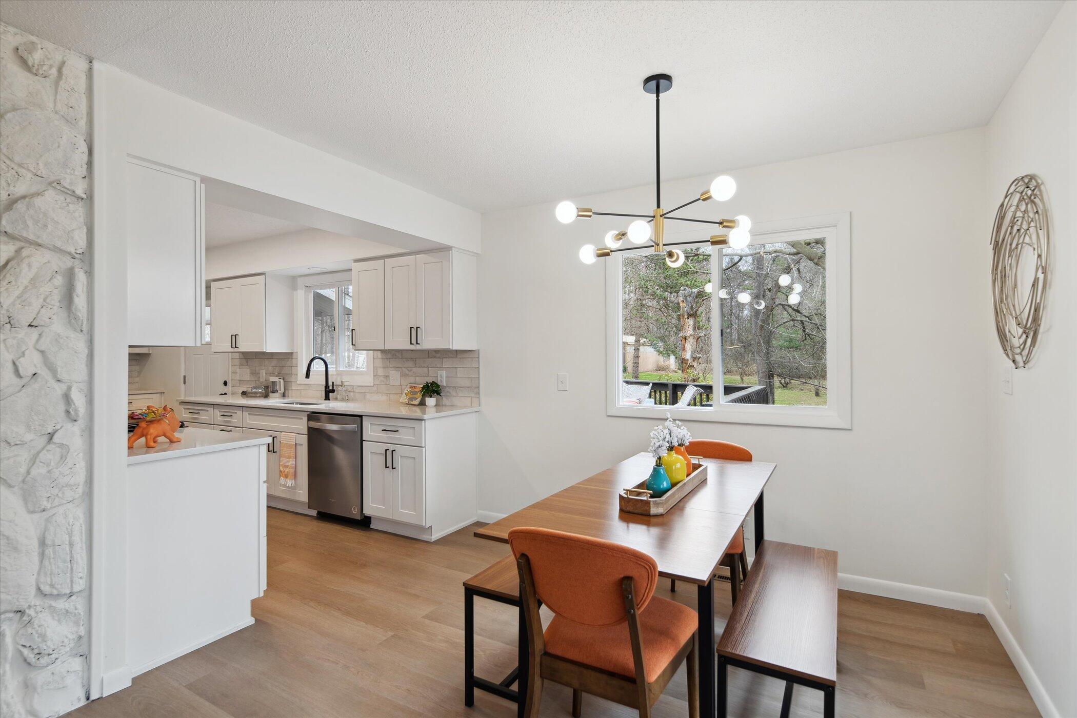 323 13th Street Plainwell, MI 49080 - Photo 11 of 47 Dining Area