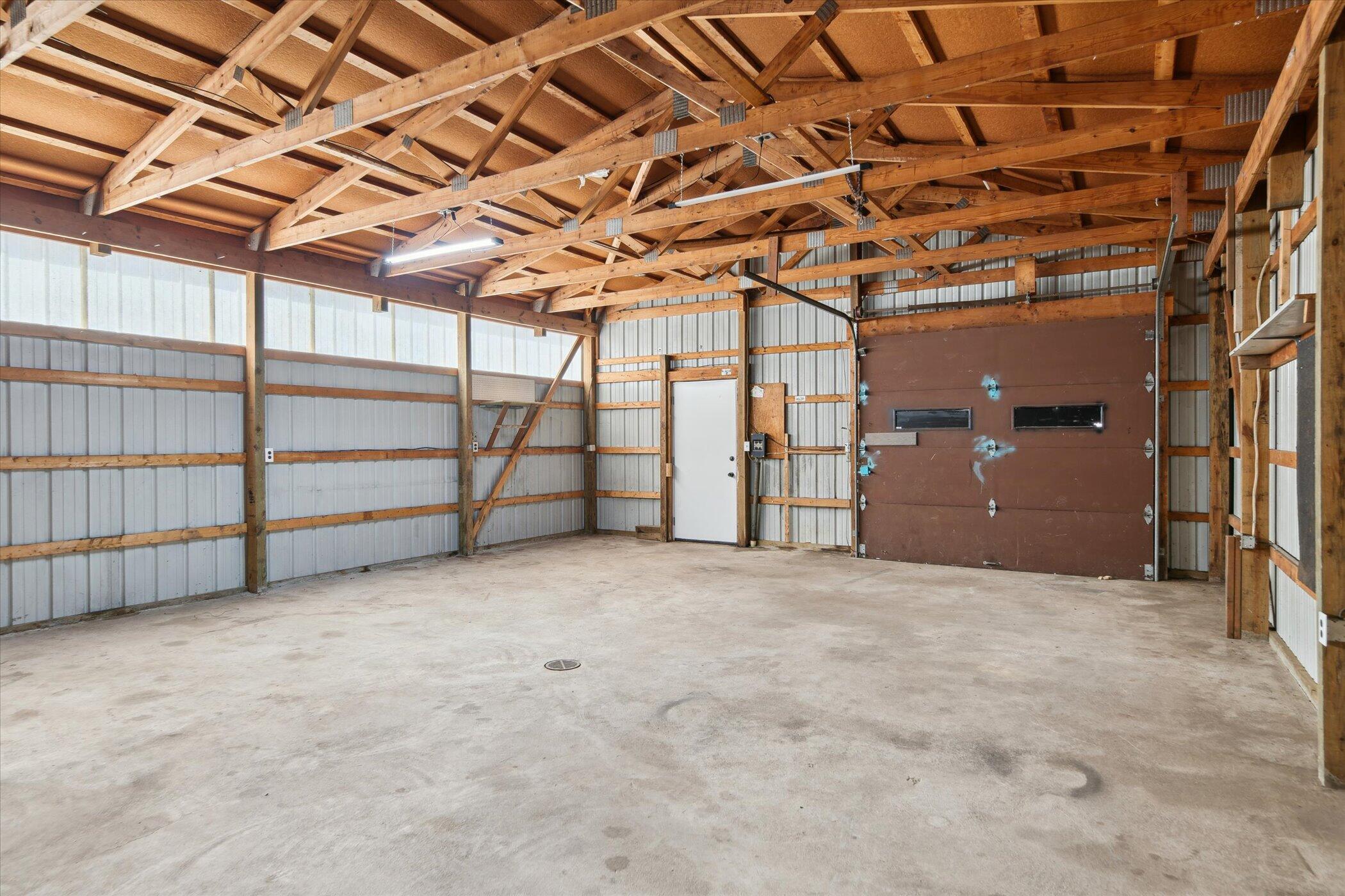 323 13th Street Plainwell, MI 49080 - Photo 44 of 47 Barn!
