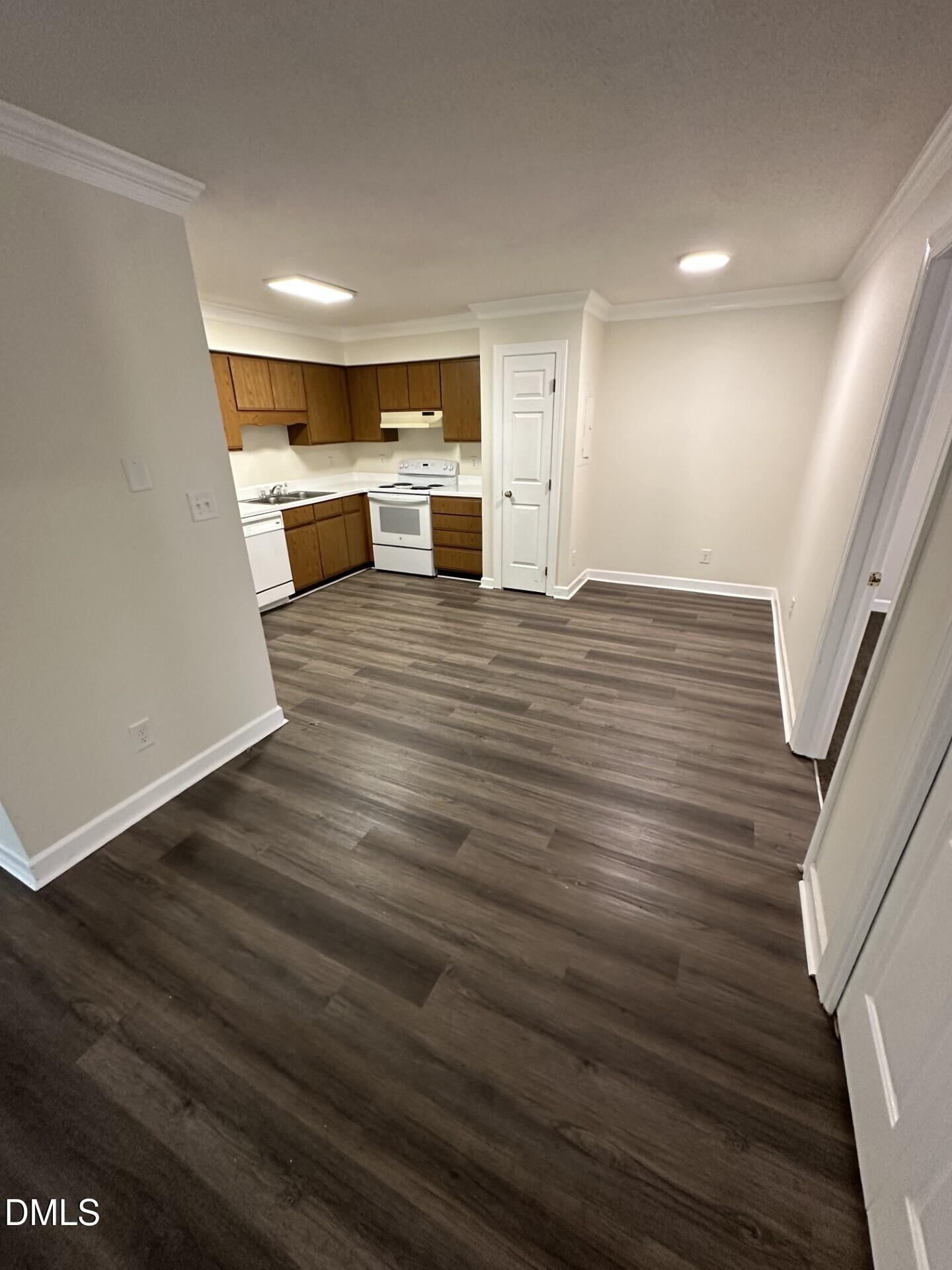 3502 Ivy Commons Drive, Unit 302 Raleigh, NC 27606 - Photo 2 of 8 2