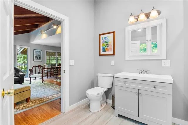 $349,000 | 509 Thompson Pond Road, Pownal, VT 05261