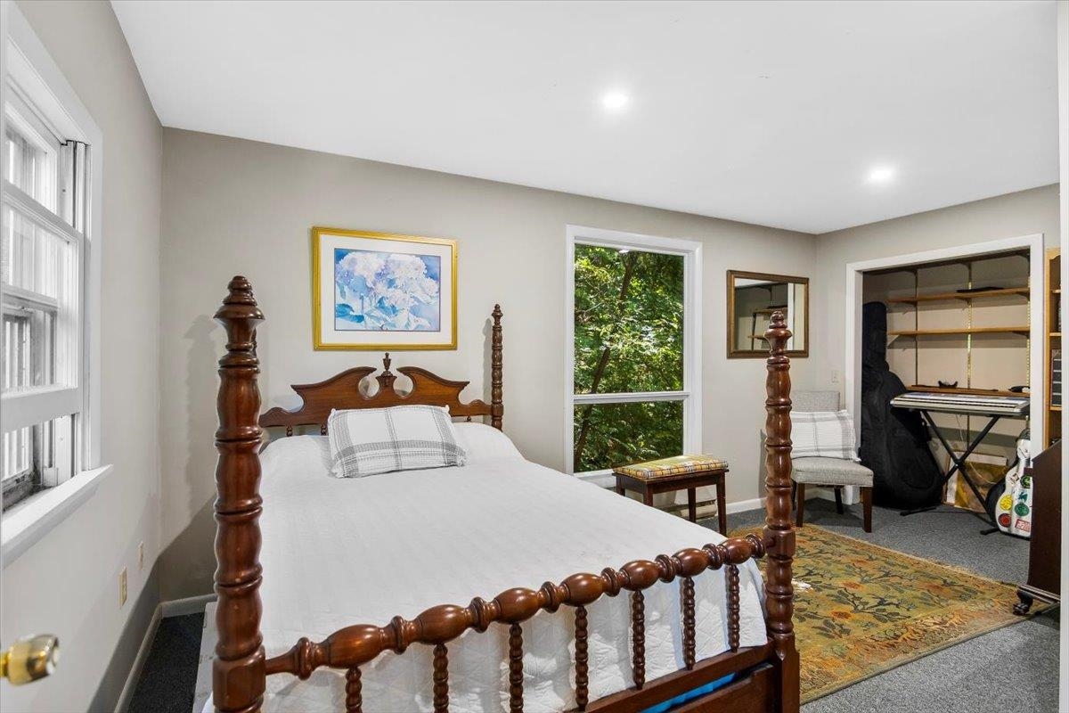 509 Thompson Pond Road Pownal, VT 05261 - Photo 21 of 41