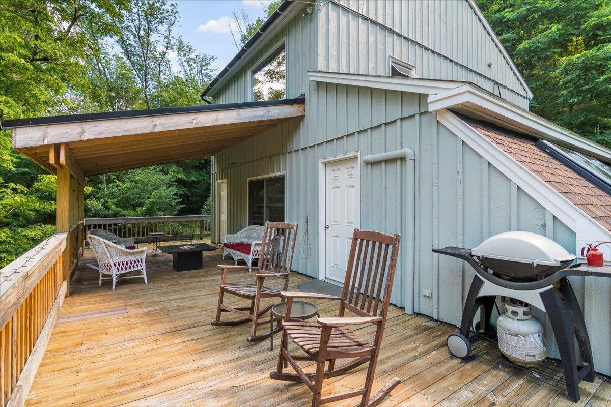 509 Thompson Pond Road Pownal, VT 05261 - Photo 31 of 41