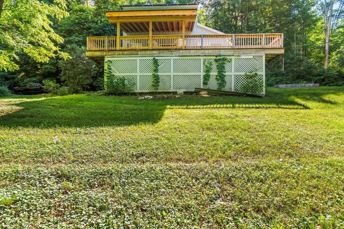 509 Thompson Pond Road Pownal, VT 05261 - Photo 5 of 41