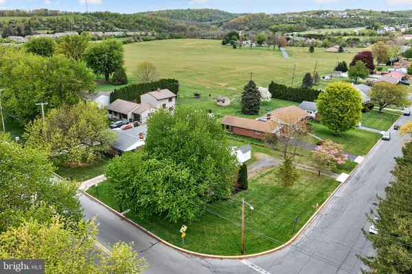 $375,000 | 425 College Boulevard, Kutztown, PA 19530