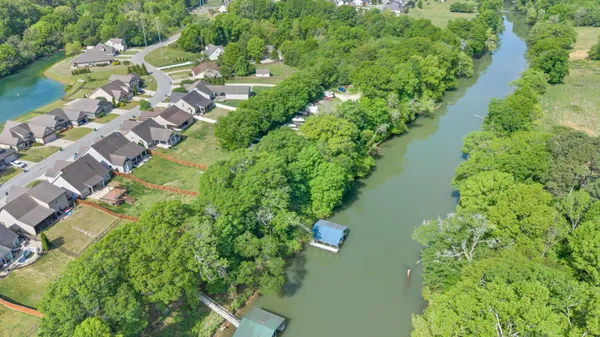 $599,900 | 2711 Waterhaven Drive, Unit 21, Chattanooga, TN 37406