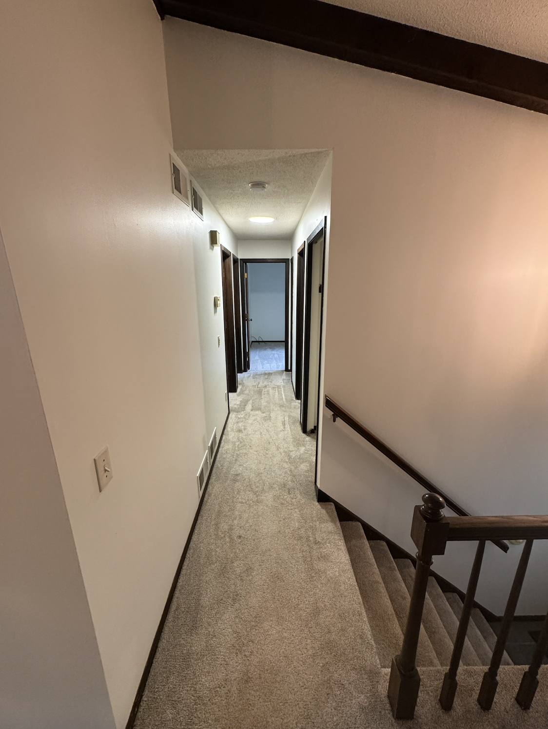 571 County Rd B East Maplewood, MN 55117 - Photo 5 of 11