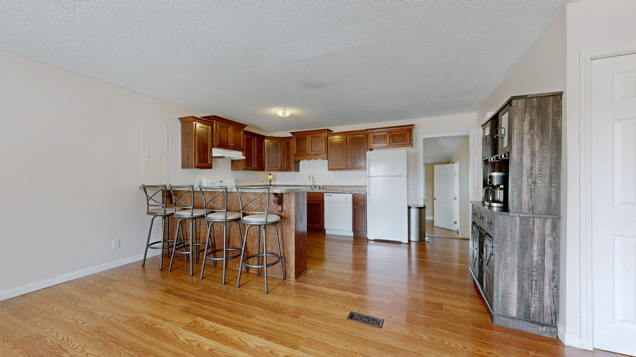 100 Waggoner Street Decherd, TN 37324 - Photo 7 of 33