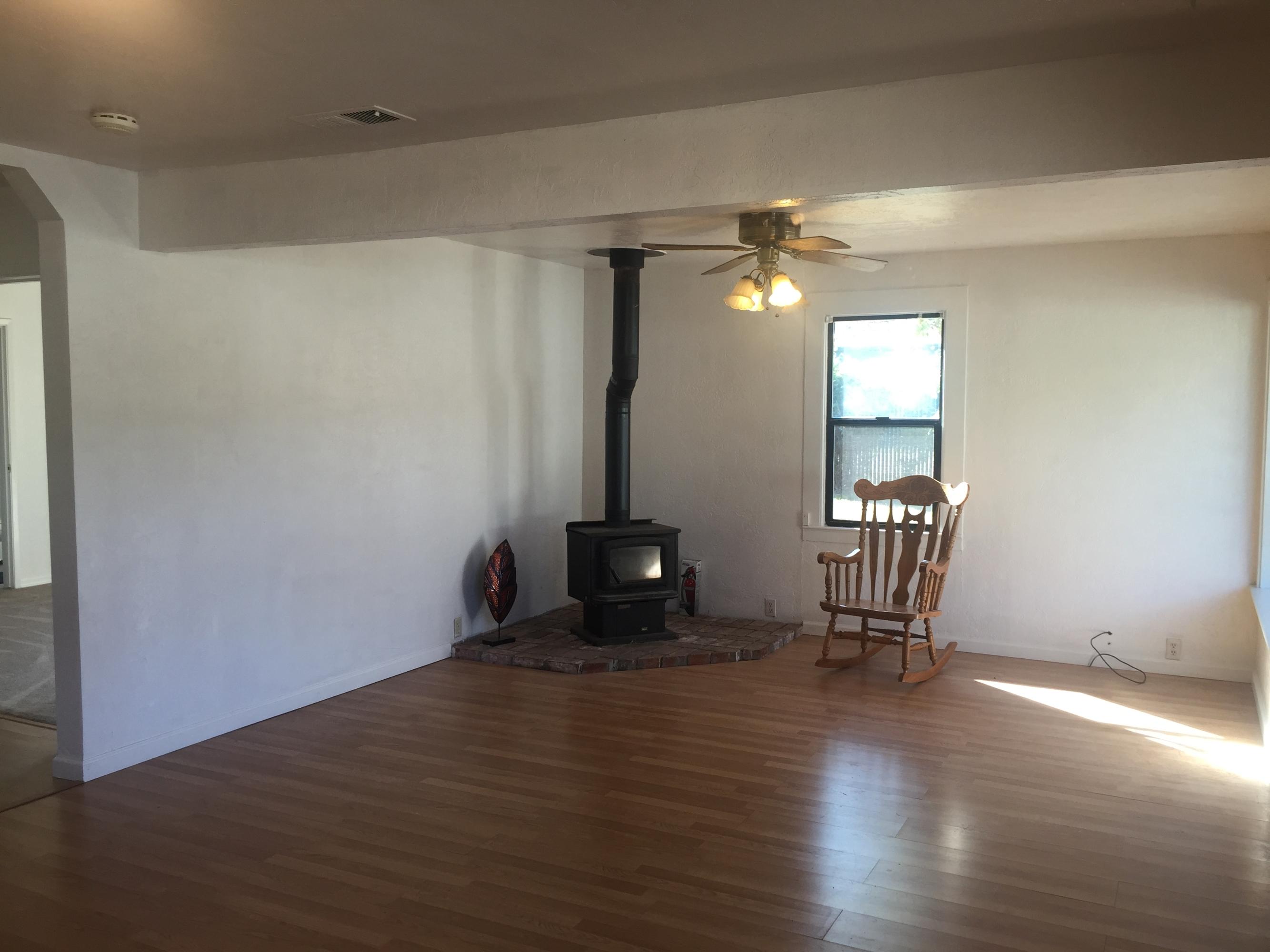 229 Ogle Avenue Rio Dell, CA 95562 - Photo 2 of 25