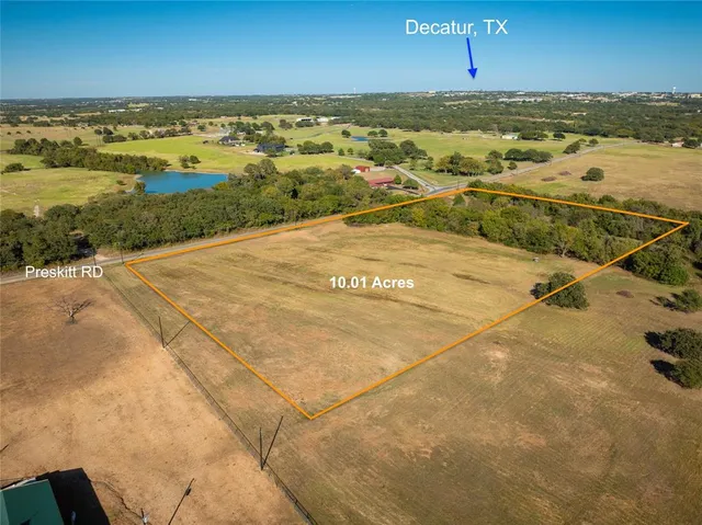 a view of an ocean and beach