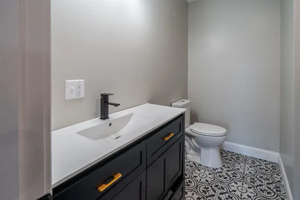 $475,000 | 50 C Linden Street, Exeter, NH 03833