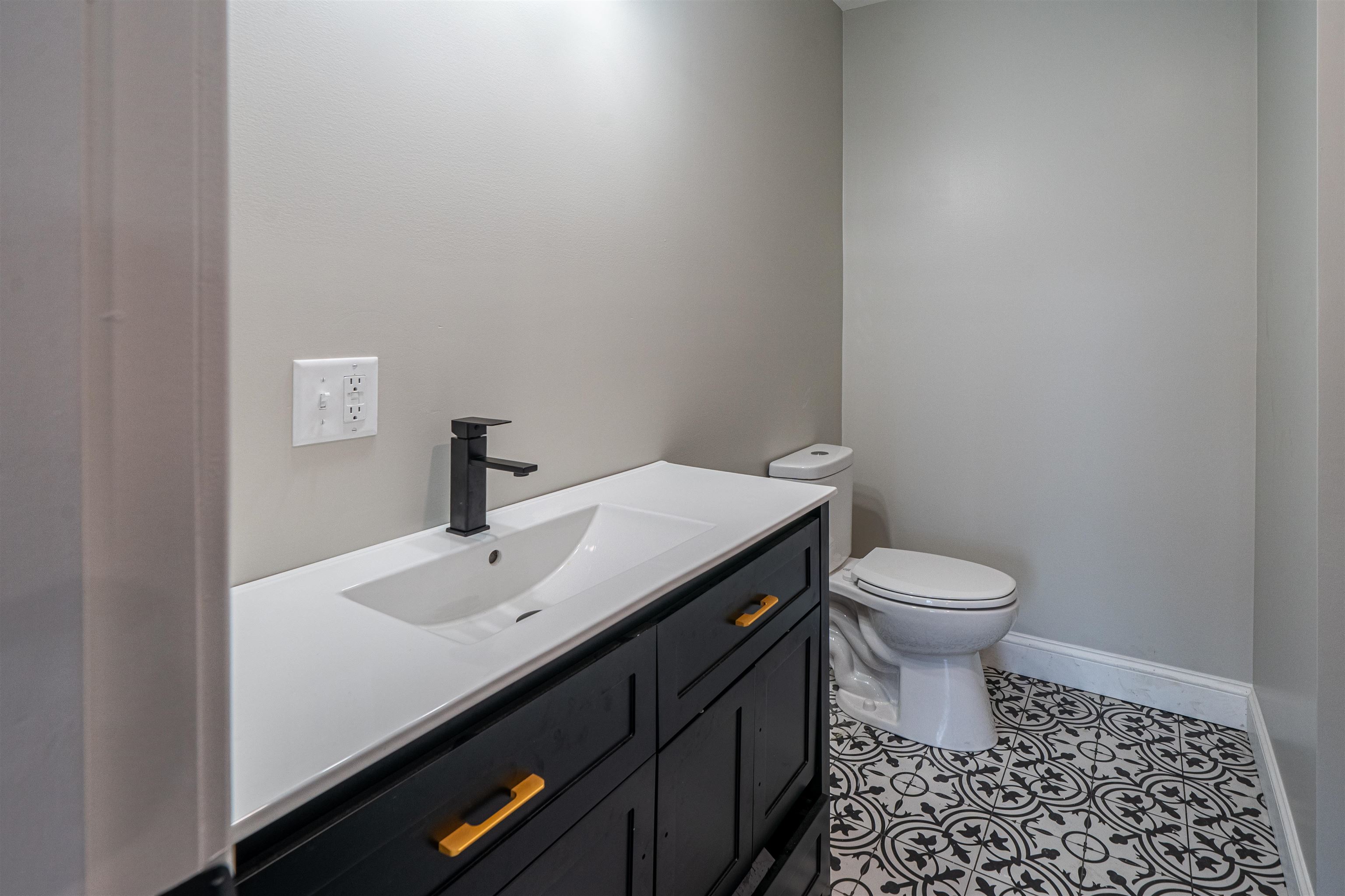 50 C Linden Street Exeter, NH 03833 - Photo 30 of 48